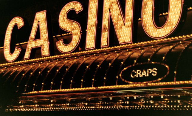 fb77 login casino game lobby showing slot and live dealer categories
